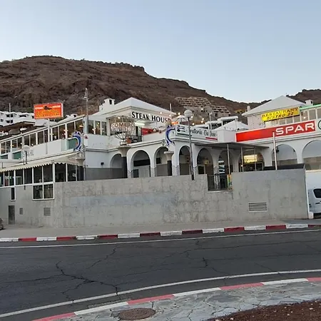 Deluxe 3 Rooms74m2,2air Condit 2tv Seaview On Amadores,2 Heatpools, Parking, 600 Mb,dishwasher,2lift,,3 Beaches Apartamento Playa Del Cura (Gran Canaria)