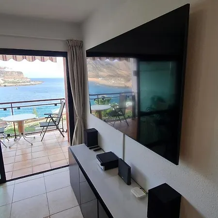 Deluxe 3 Rooms74m2,2air Condit 2tv Seaview On Amadores,2 Heatpools, Parking, 600 Mb,dishwasher,2lift,,3 Beaches